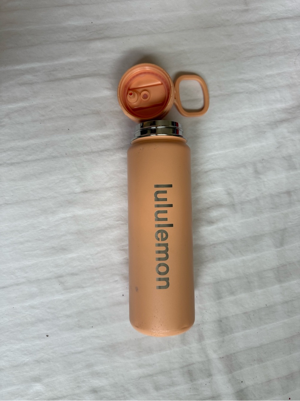Lululemon Back to Life Sport Water Bottle 24oz Peach Straw Lid